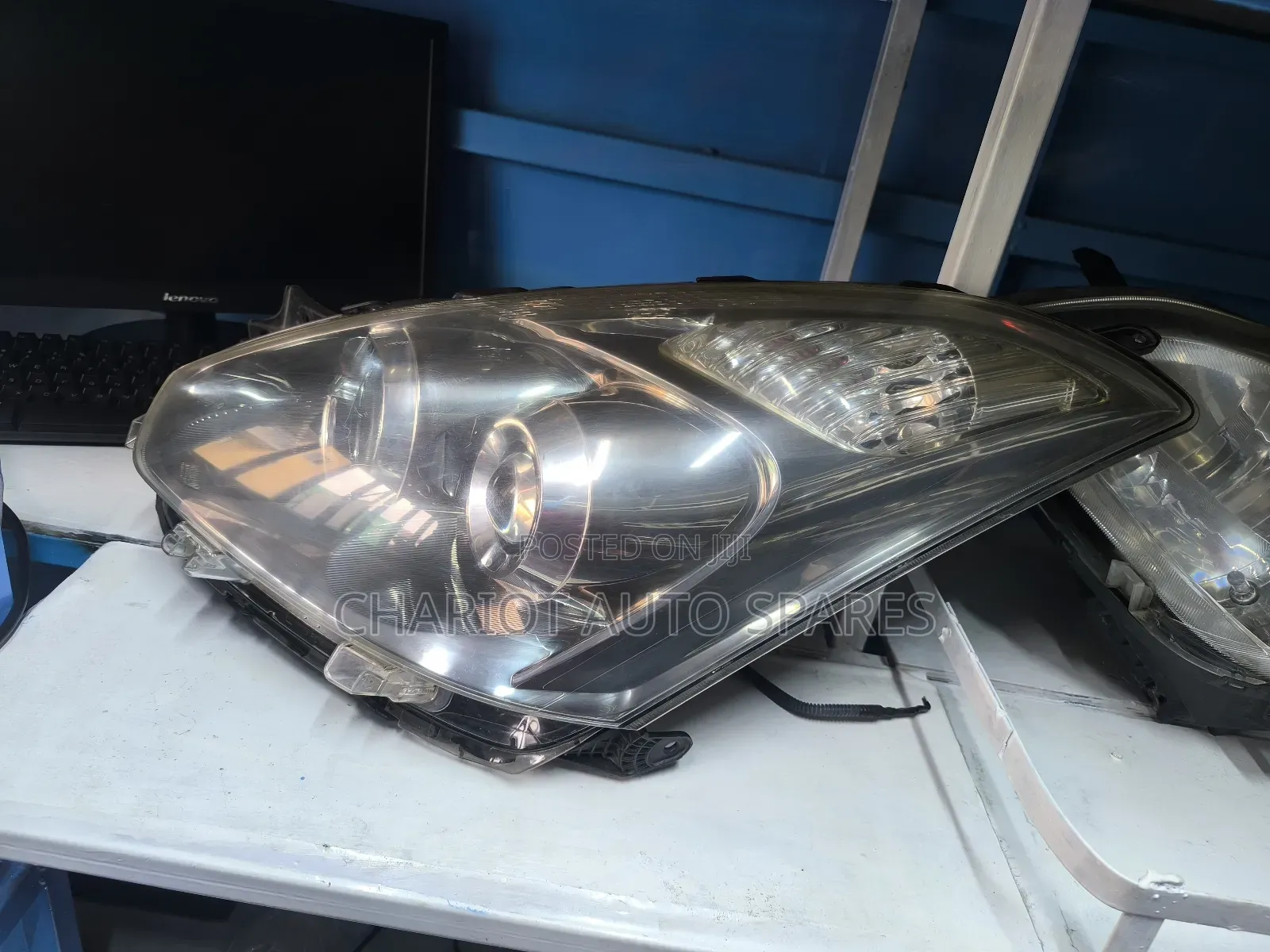 Toyota Wish 2005 Xenon Headlights