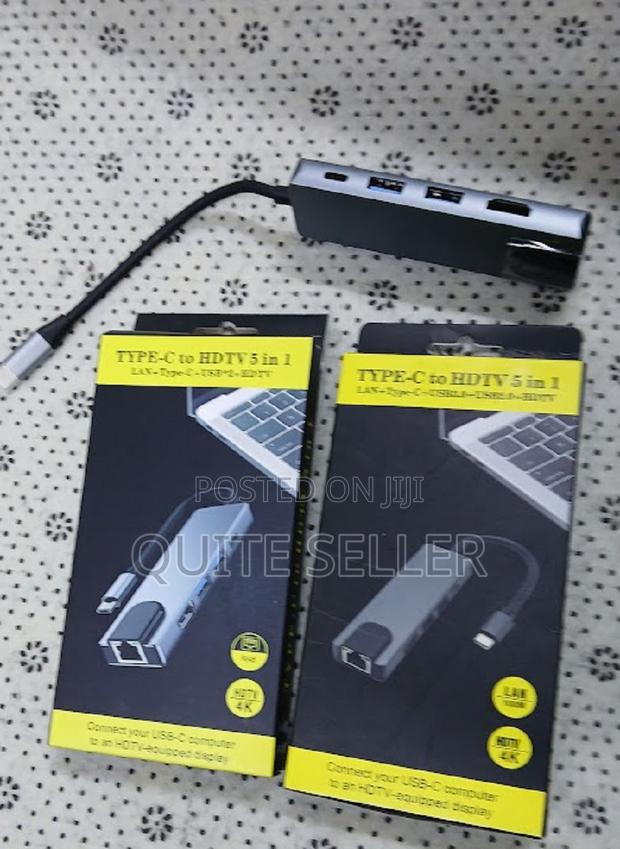 Type-C to HDTV 8-in-1 Adapter Usb-C/Ethernet / 2 Usb/Sd