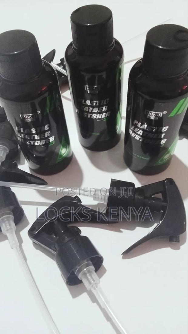 Steering Wheel Rejuvenating Spray - main view