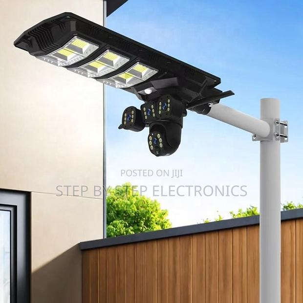 Solar Street Light With 4g Multiple Lens CCTV Ai Detection