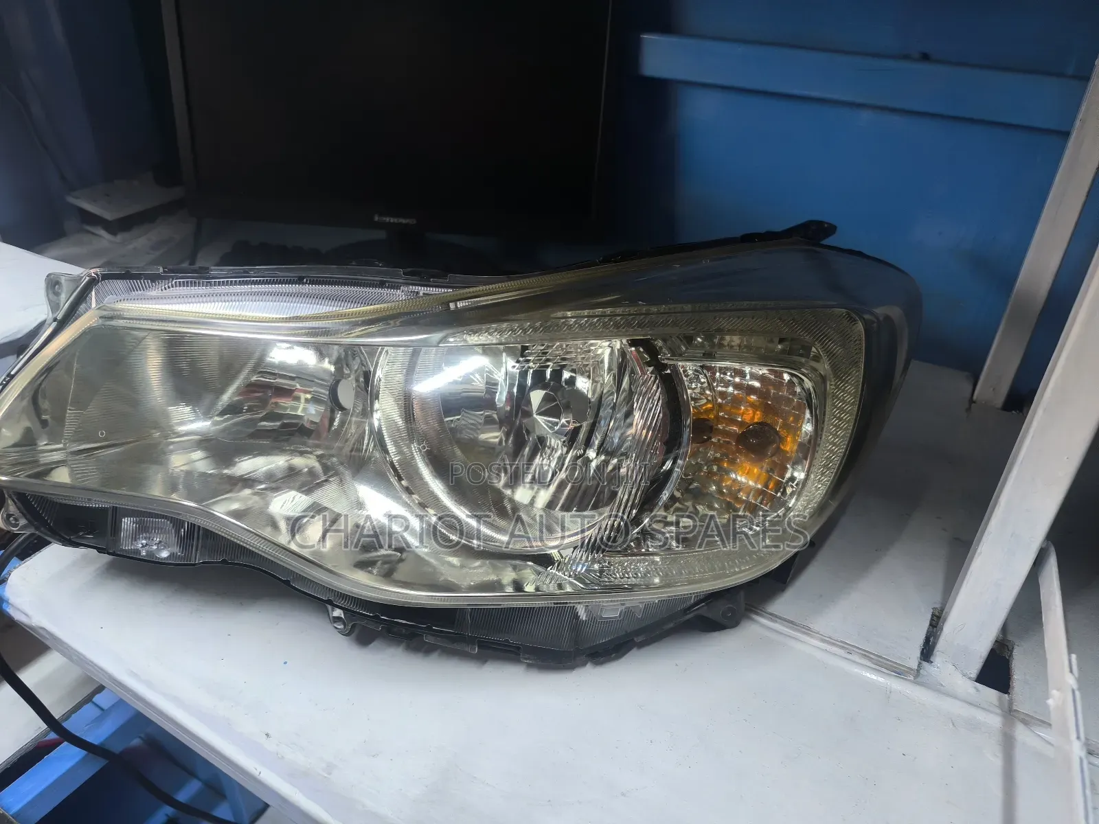 Subaru N16 Xenon Ex Japan Headlights