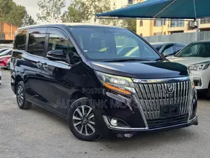 Toyota Esquire 2.0 FWD (7 seater) 2018 Purple