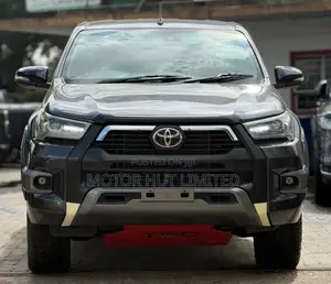 Toyota Hilux 2.4 Diesel 2020 Gray