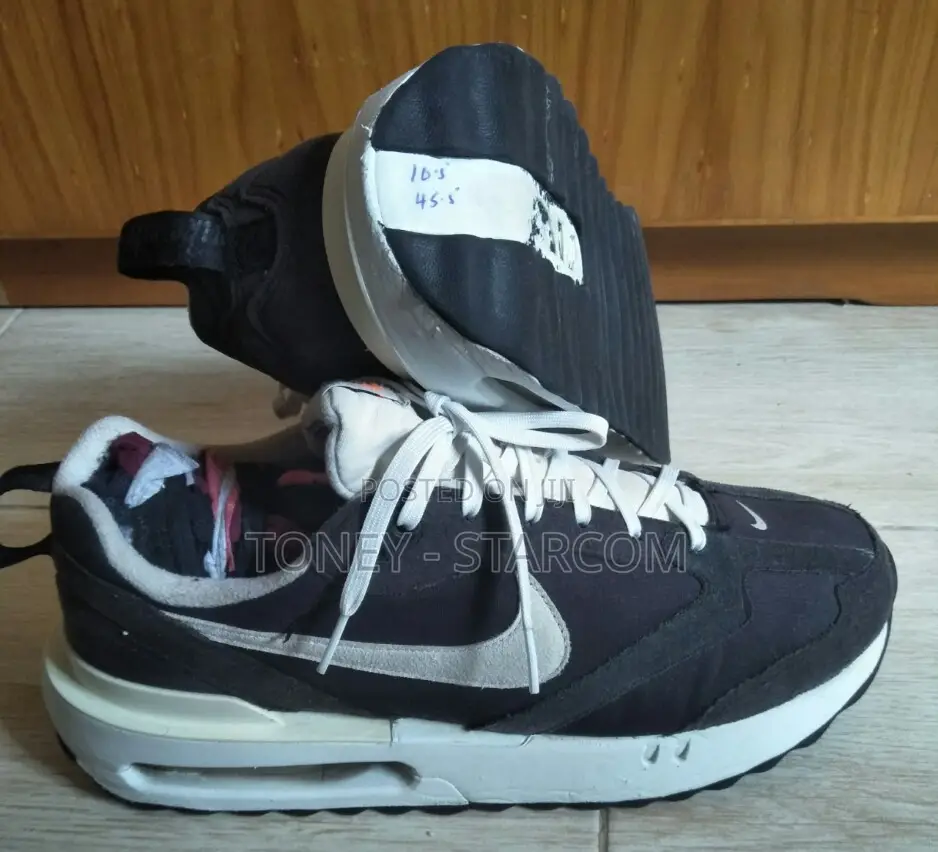 Nike React Sneakers