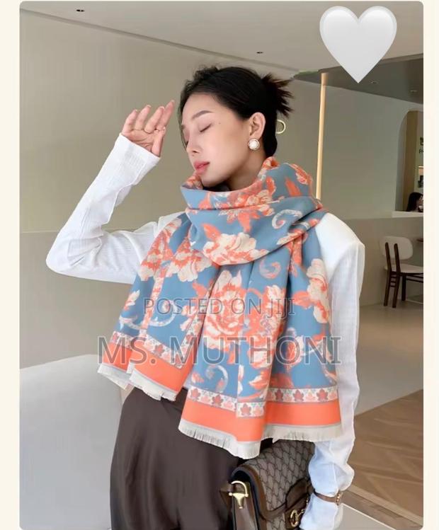 Unisex Warm Chic Shawls / Scarfs