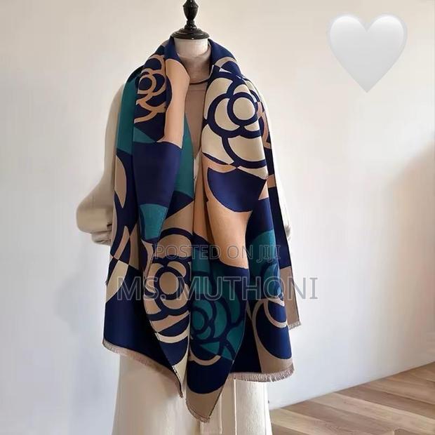 Unisex Warm Chic Shawls / Scarfs - thumbnail 3