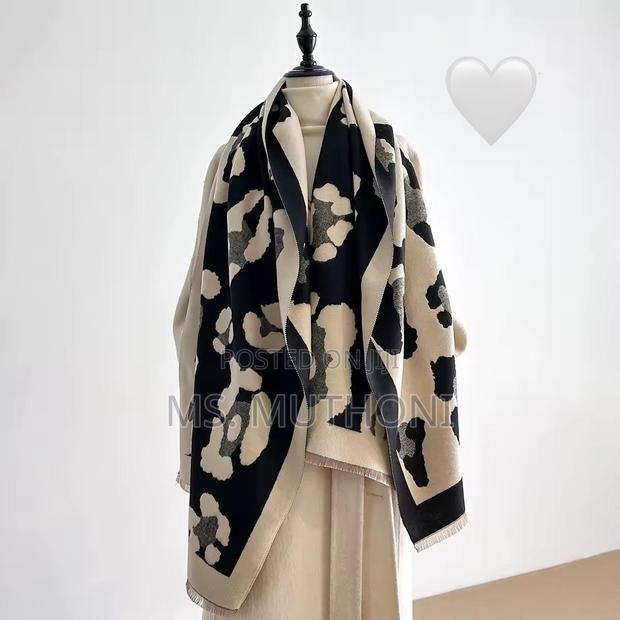 Unisex Warm Chic Shawls / Scarfs - thumbnail 4