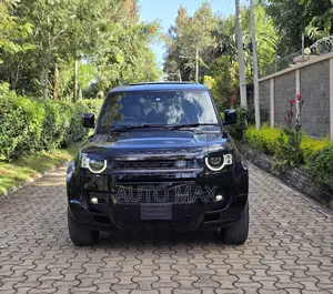 Land Rover Defender X-Dynamic HSE 2022 Black