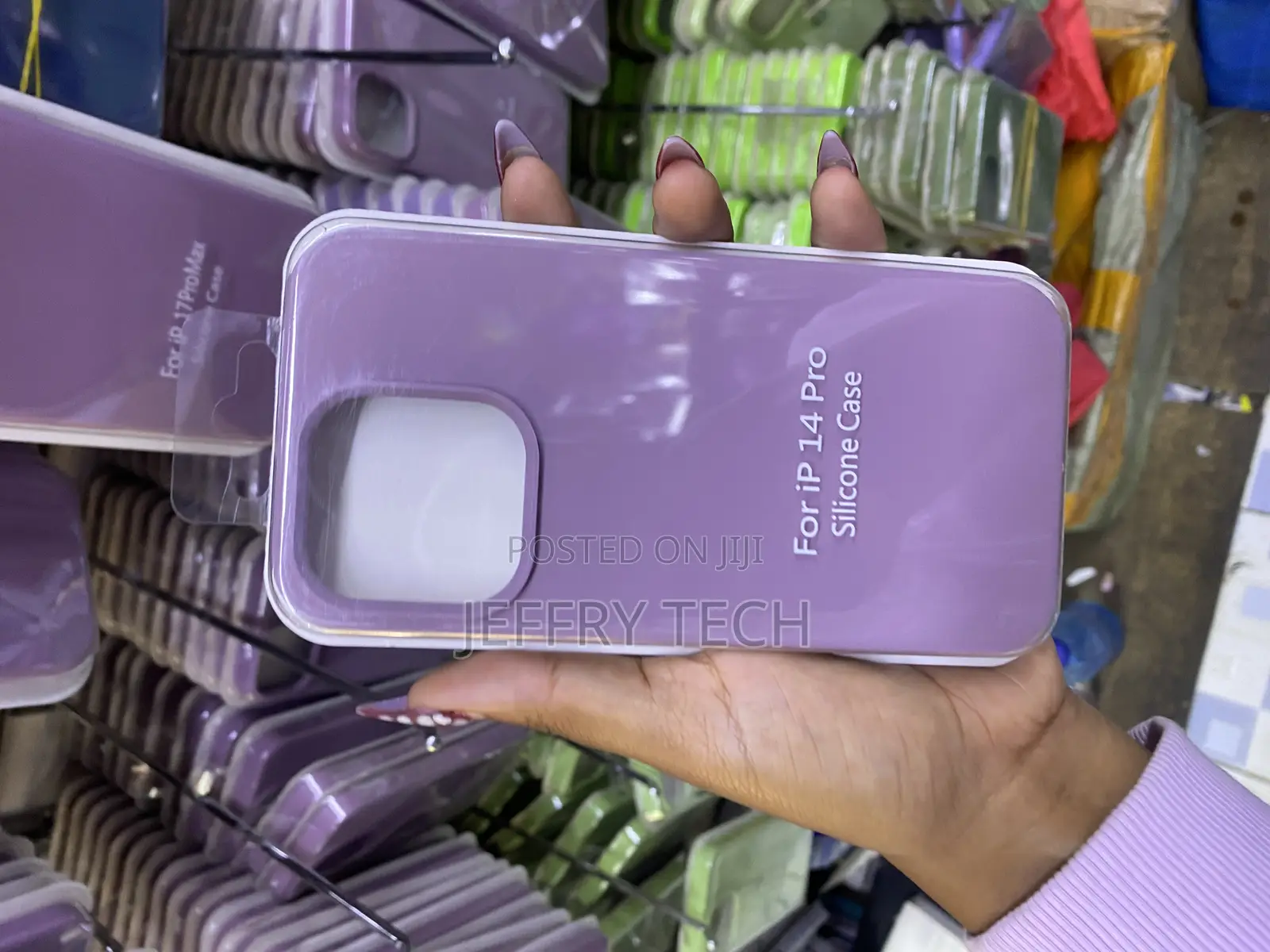 Saxenn Phone 14 Pro Liquid Silicone Case With Microfiber Lining