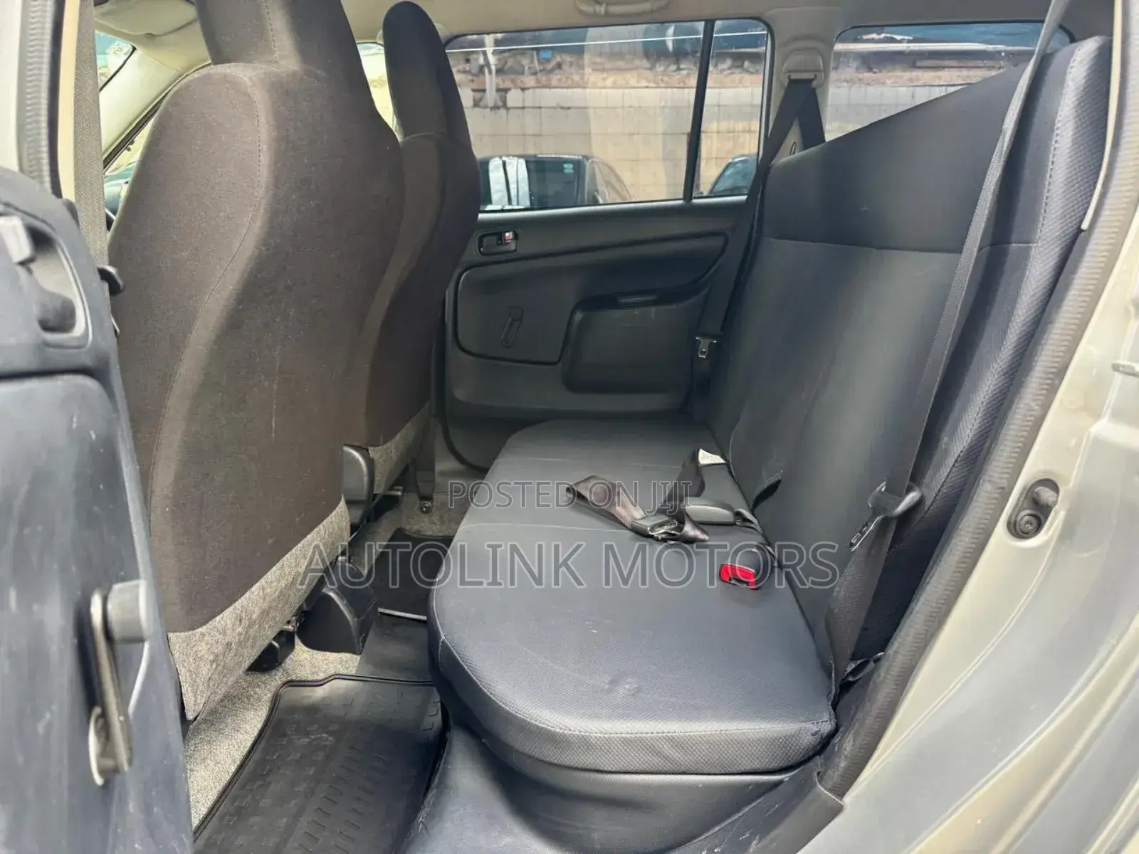 Toyota Probox 1.5 DX 2WD 2020 Silver