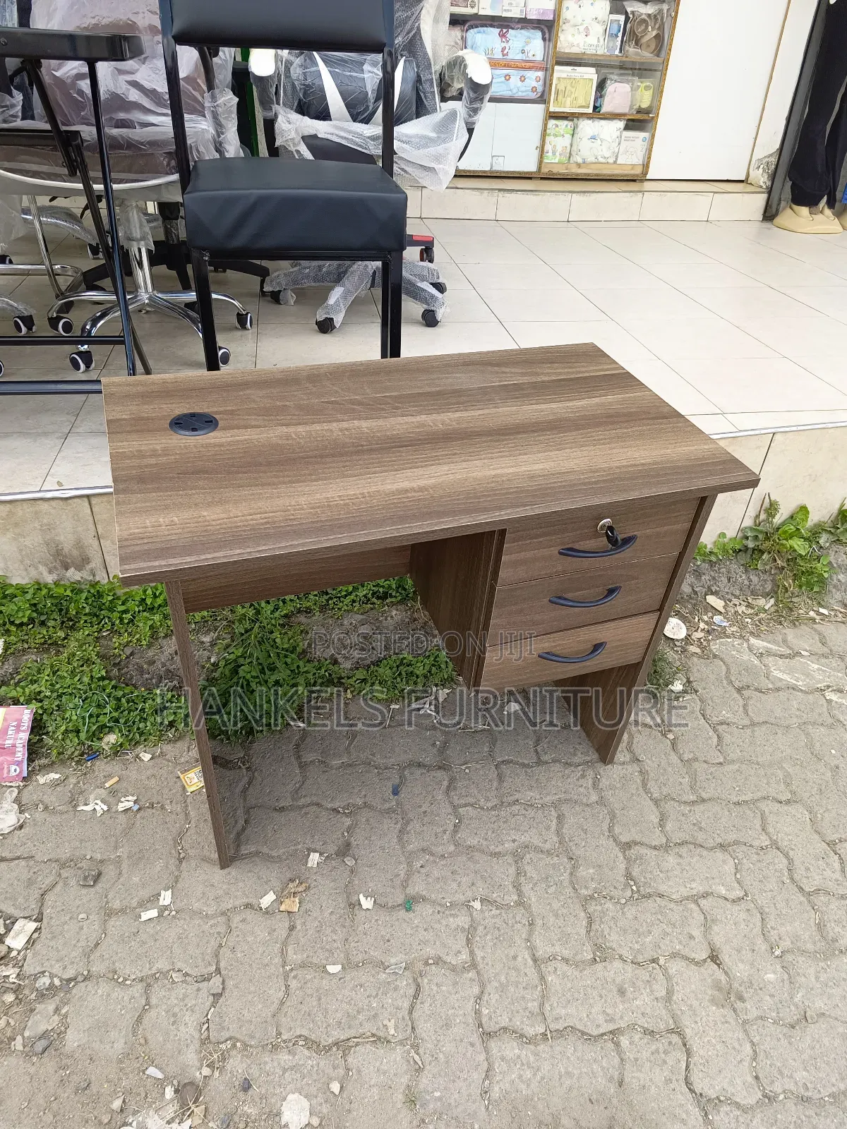 Quality Study Desk With Drawers