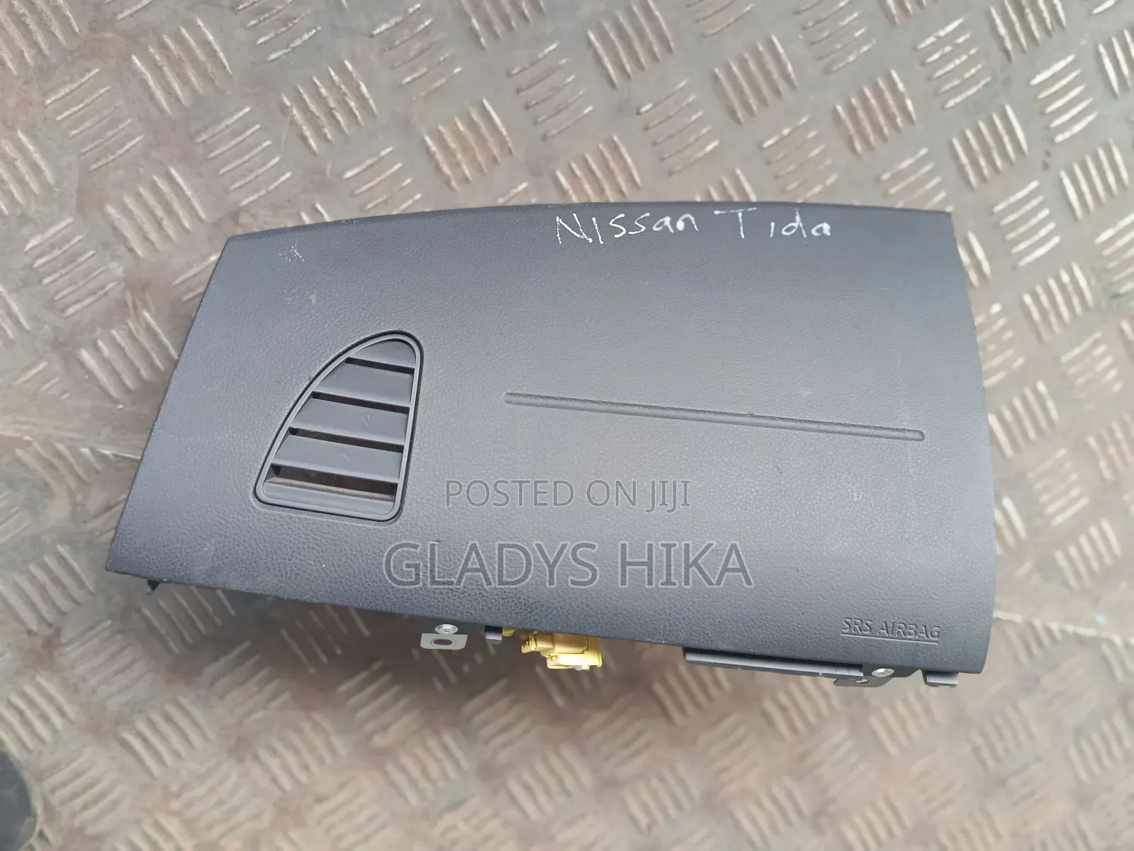 Tiida Dashboard Airbag on Sale