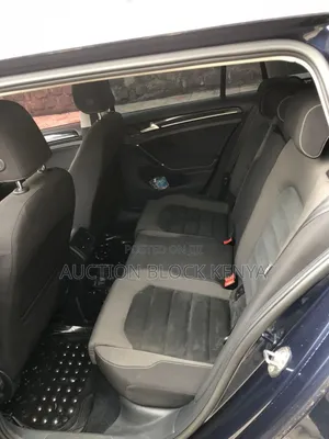 Volkswagen Golf 2014 Blue