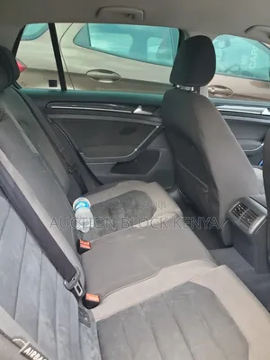 Volkswagen Golf 2014 Blue