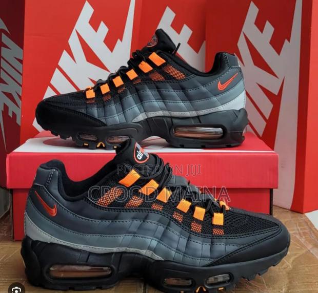 Casual Wear - thumbnail 3