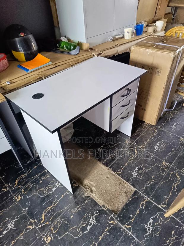 0.9m Study Office Desk