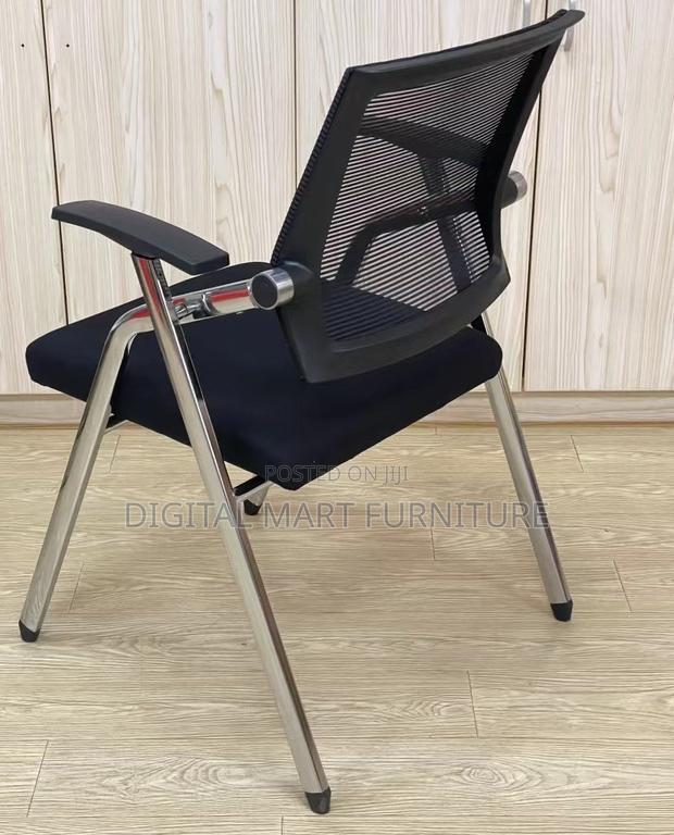 Black Four Leg Camp Chair - thumbnail 10