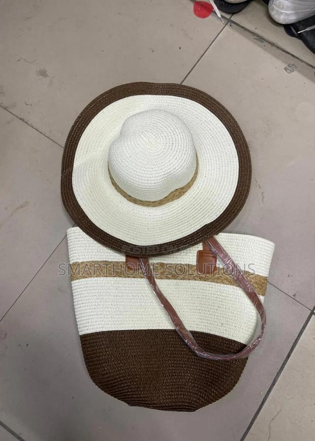 Beach Lady Bag With Matching Hats - main view