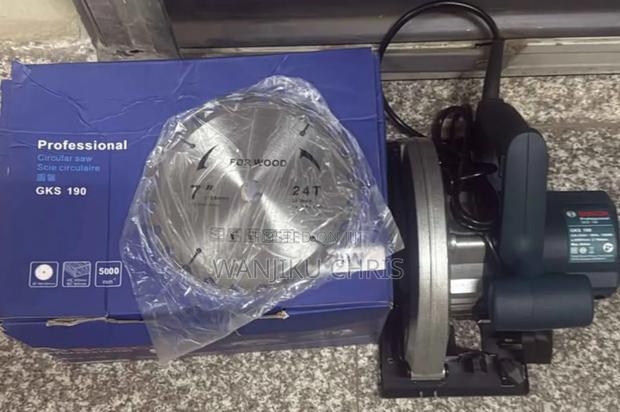 "7" Circular Saw/Bosch Circular Saw - main view