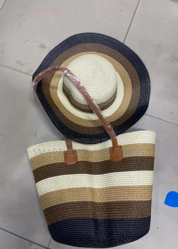 Designer Beach Bag Plus Summer Cap - main view