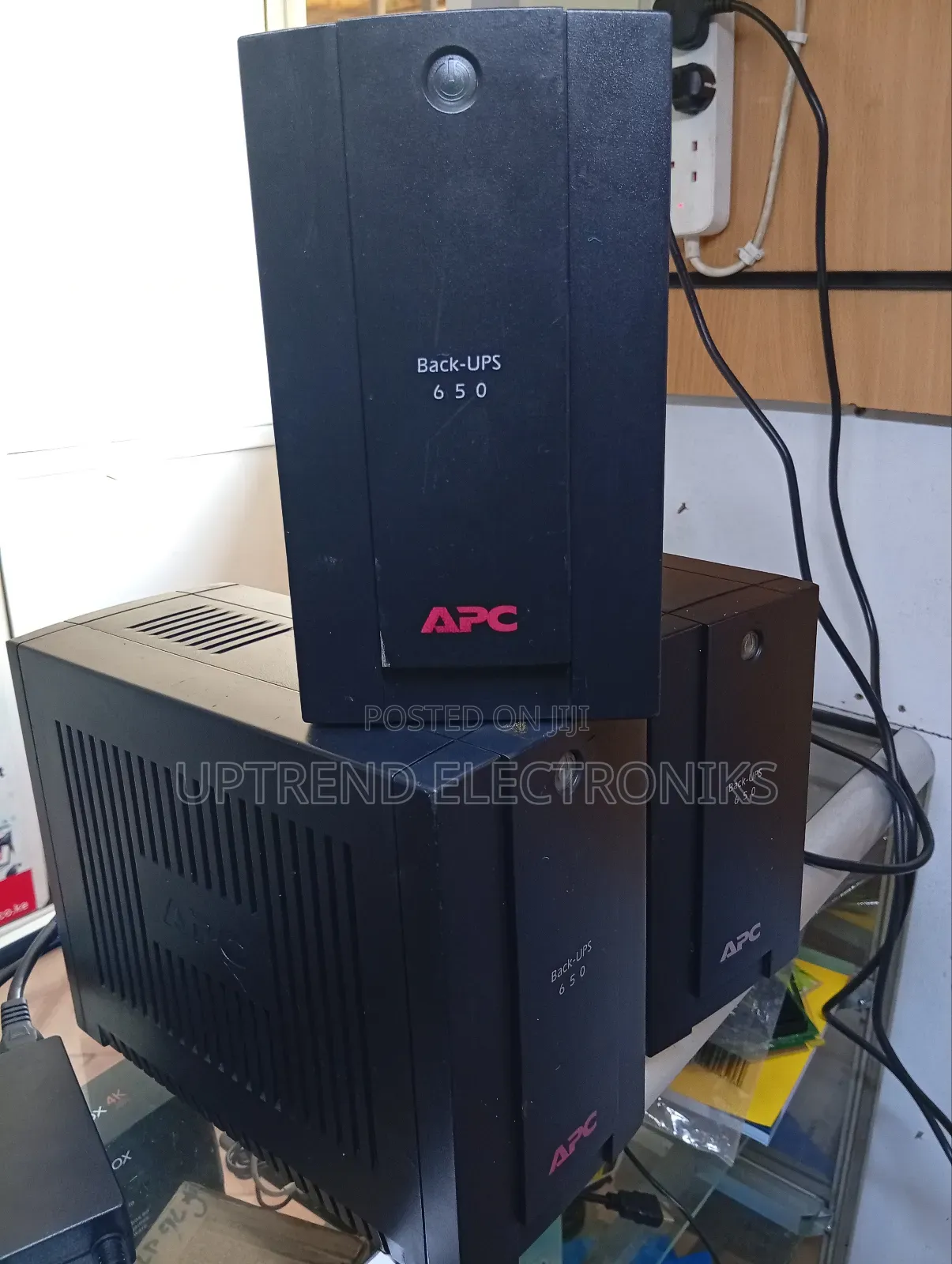 Apc 650va Ups – Compact Powerful