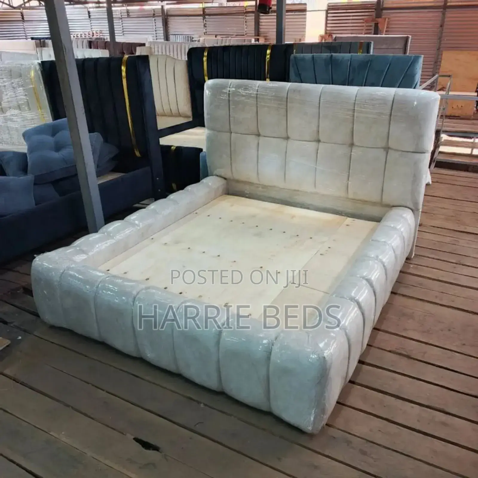 White Modern Trending Bed