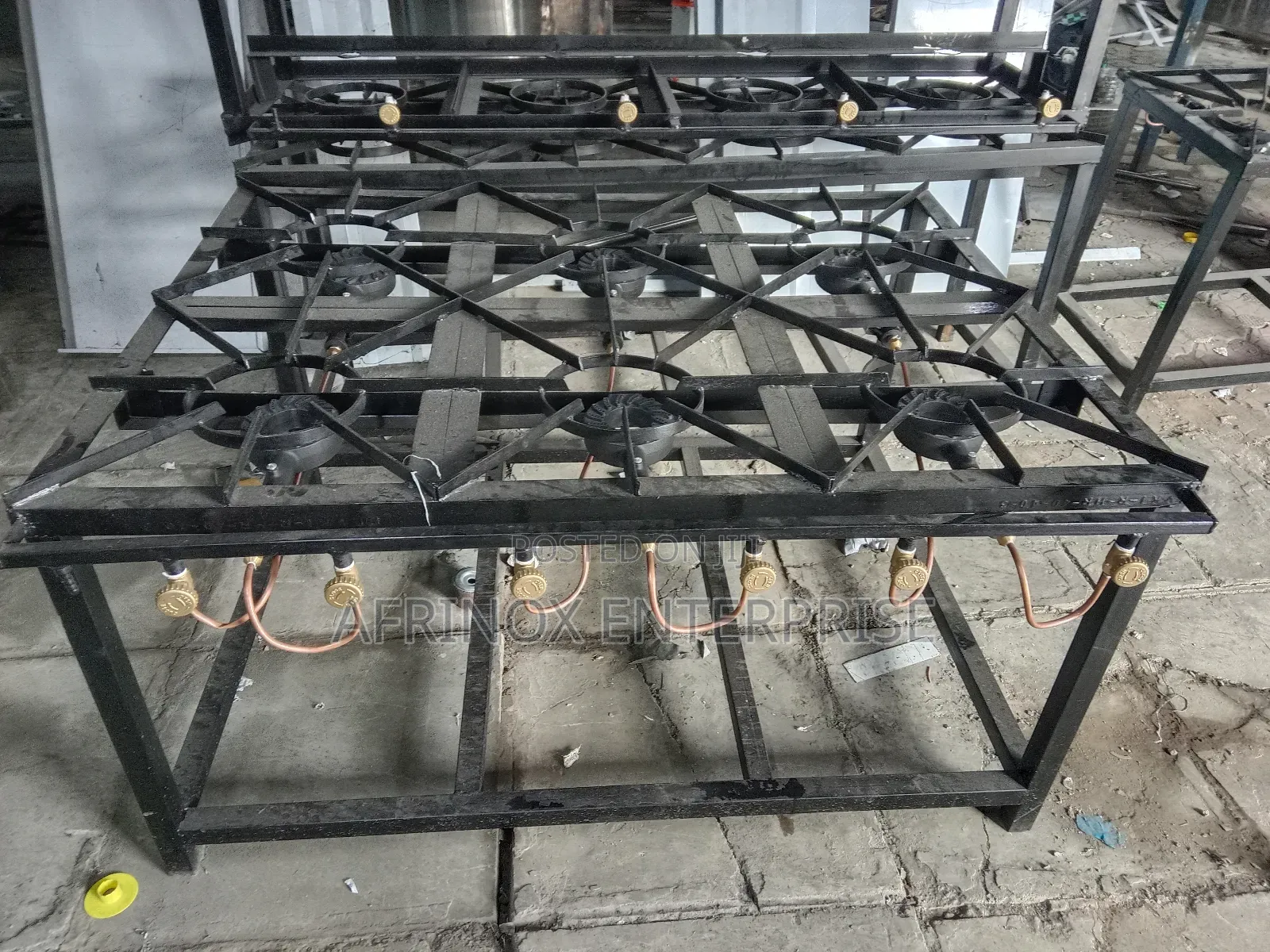 6 Burner, Gas Cooker, Strong and Durable
