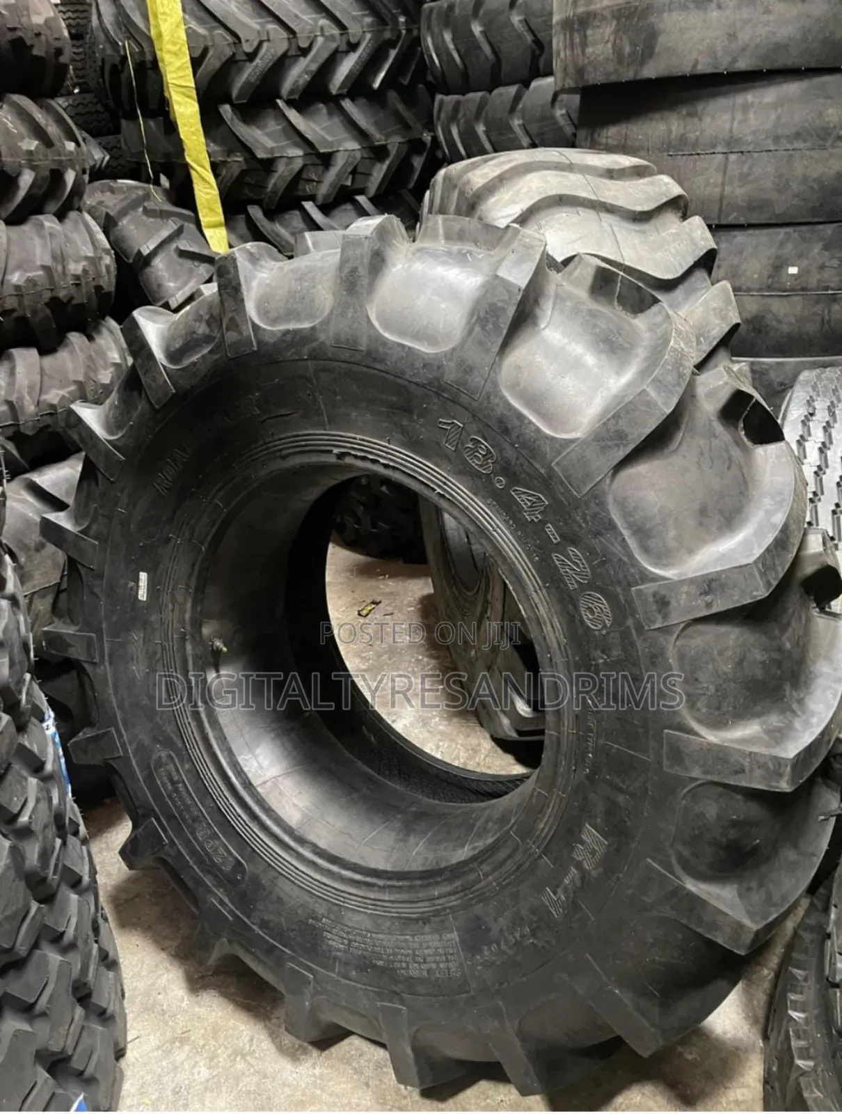 18.4r26 Roadhiker Tractor Tyres Brand New