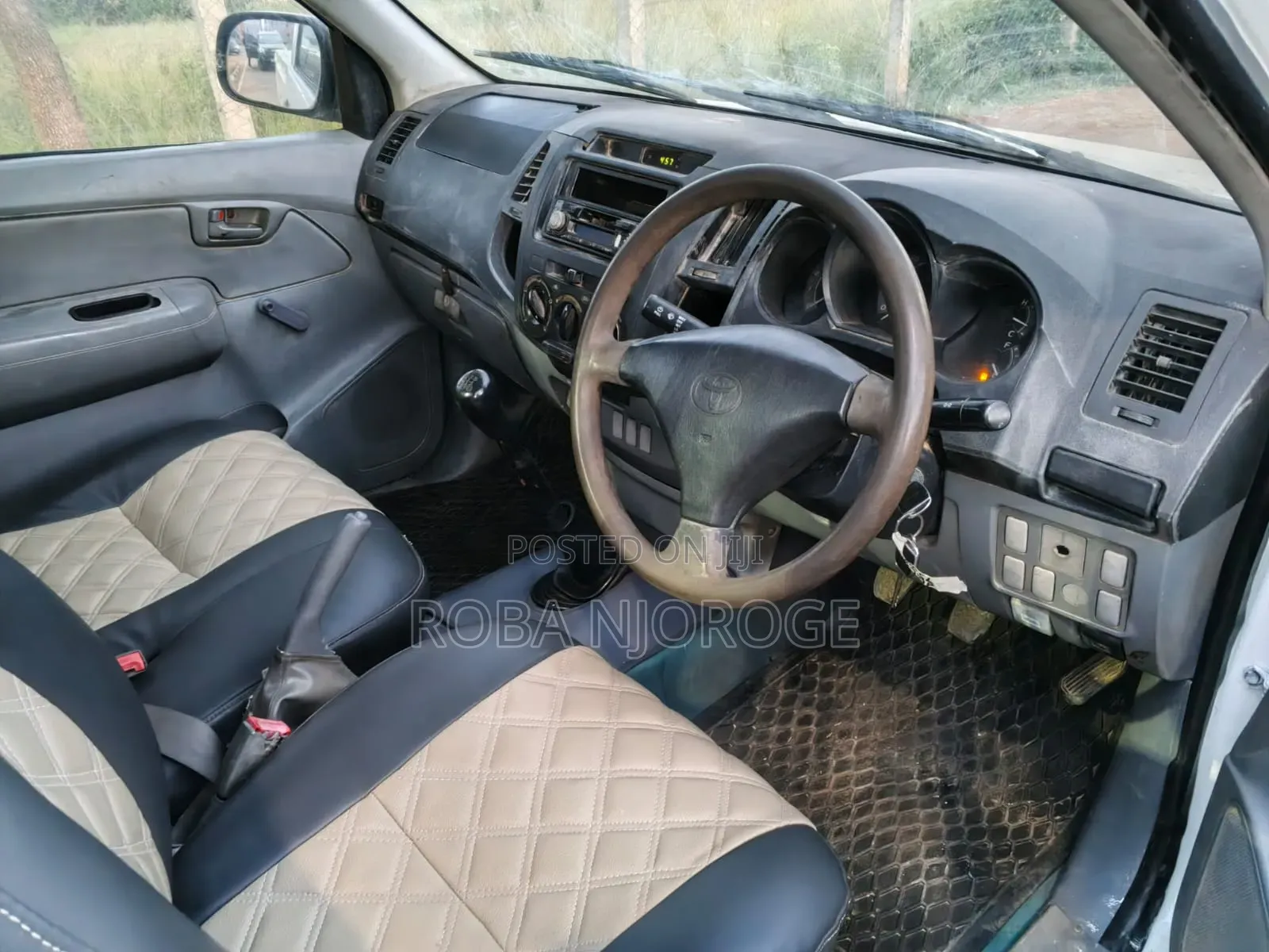 Toyota Hilux 2.5 D-4D 2008 White
