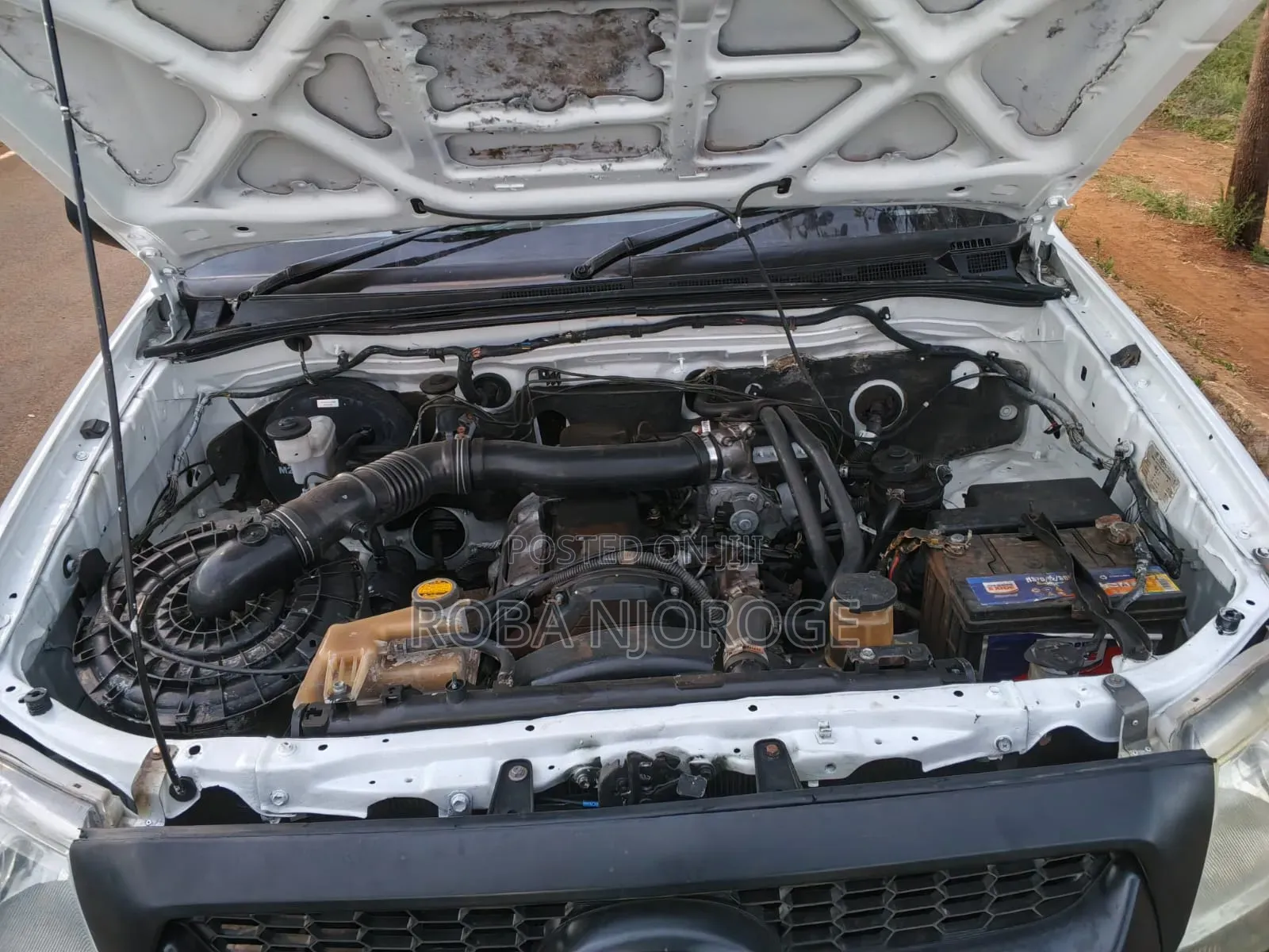 Toyota Hilux 2.5 D-4D 2008 White