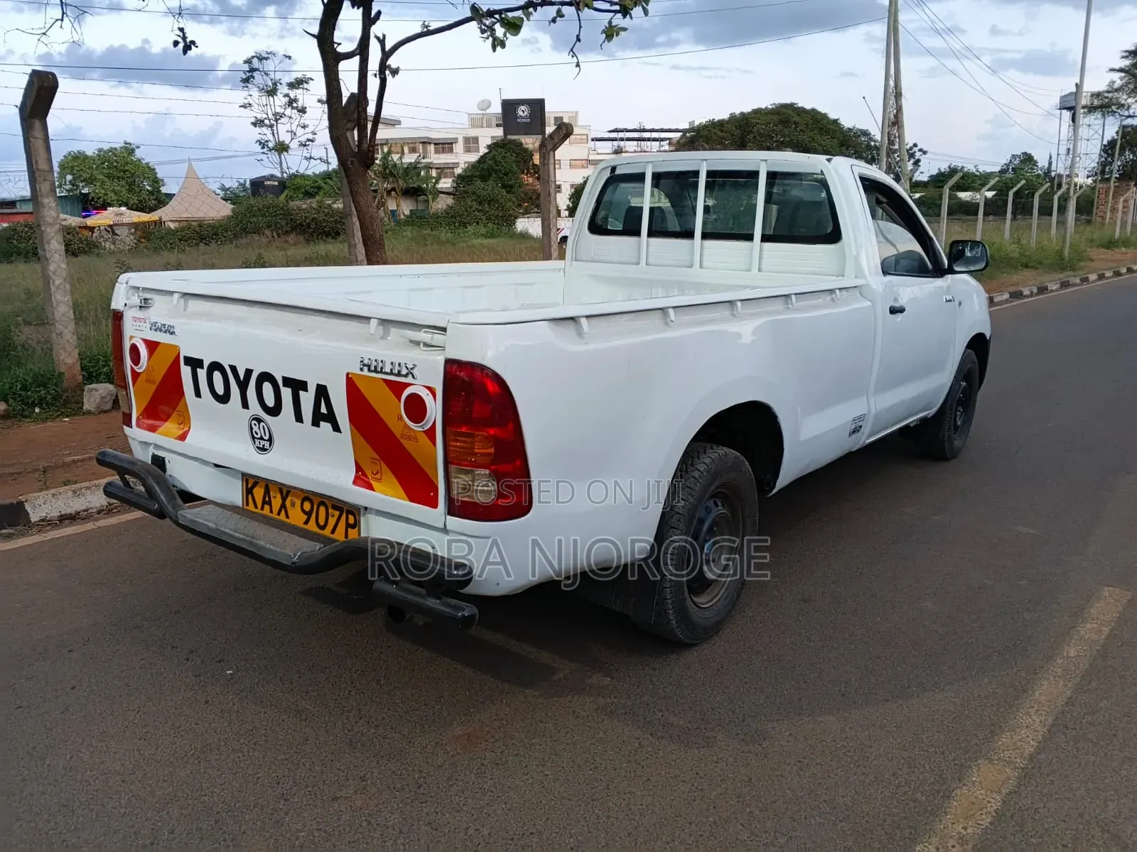 Toyota Hilux 2.5 D-4D 2008 White