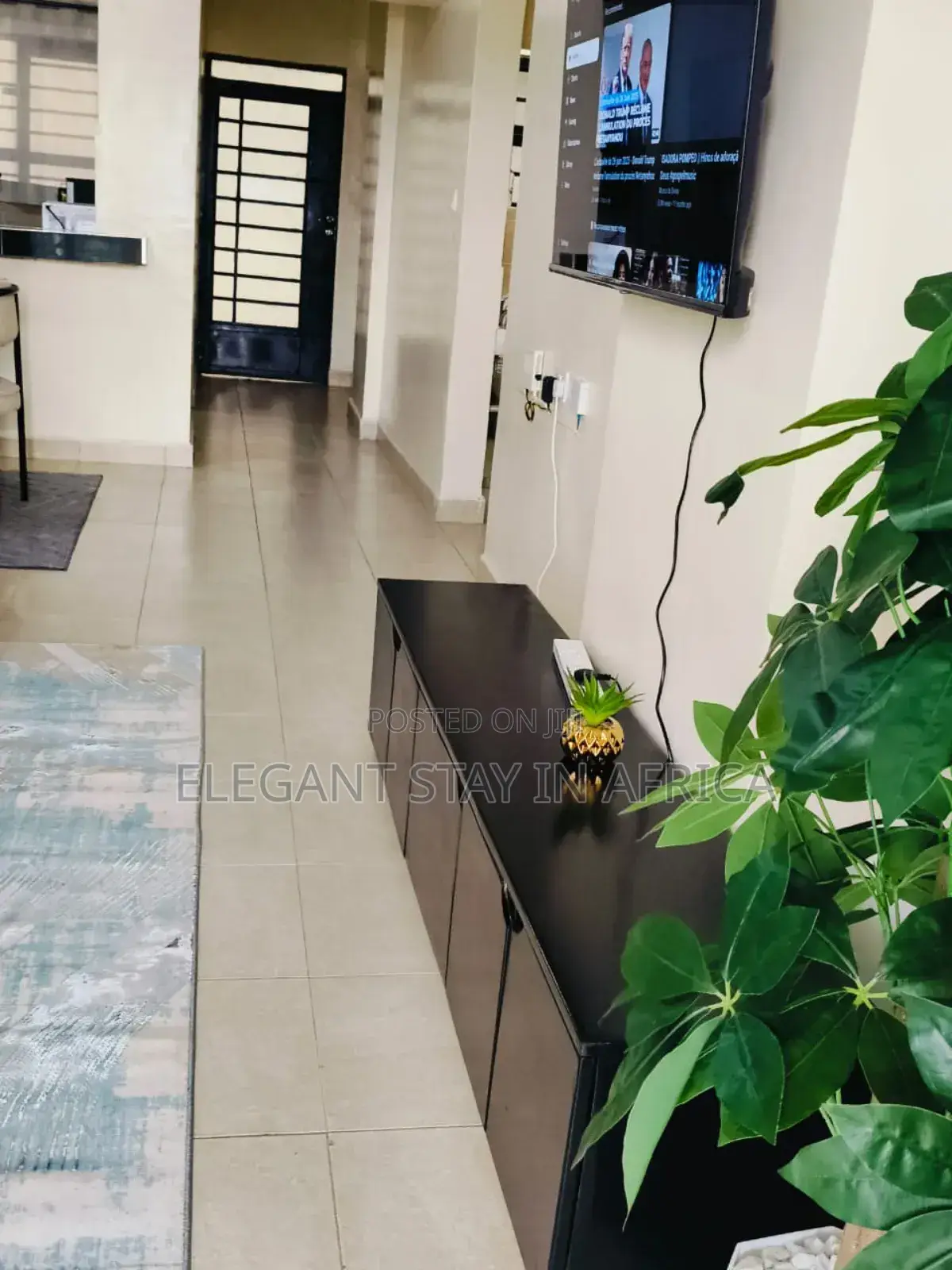 Spacious 2bdrm Available in Parklands at Per Day