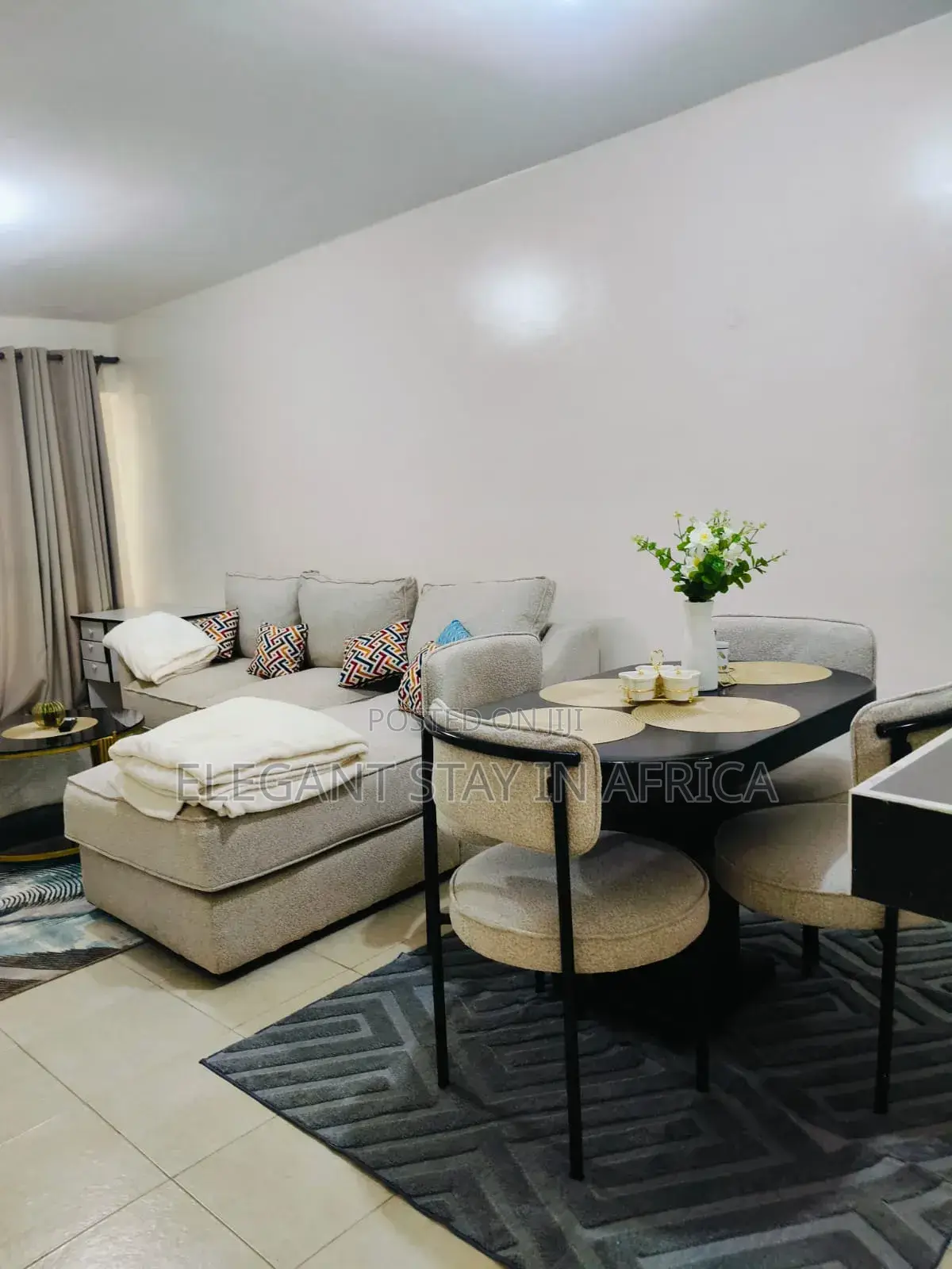 Spacious 2bdrm Available in Parklands at Per Day