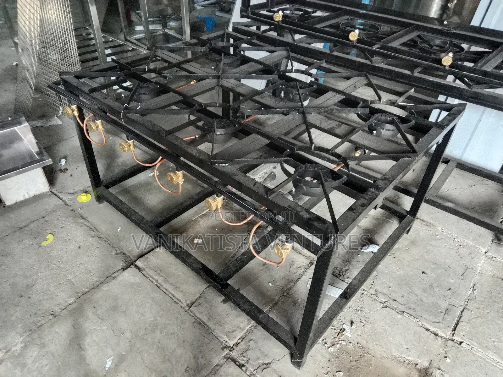 Mild Steel 6 Burner Gas Cooker – Commercial Use, Strong Burners,
