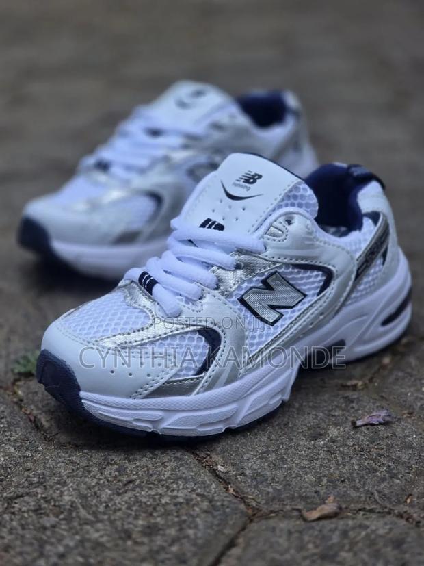 New Balance 9060 Kids - thumbnail 4