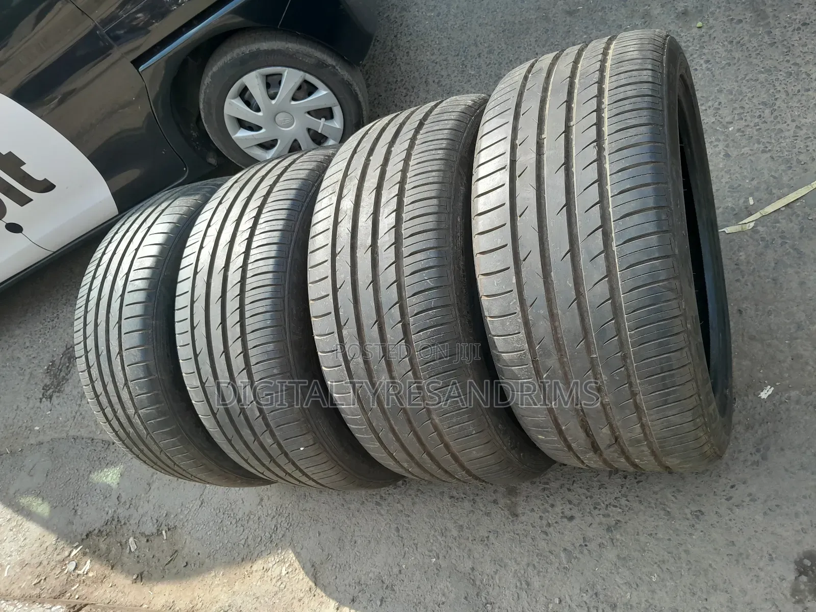 275/40r20 Slightly Used Tyres