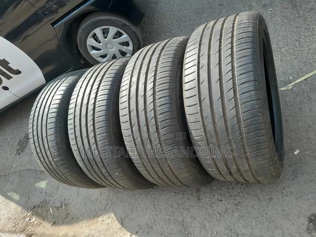275/40r20 Slightly Used Tyres
