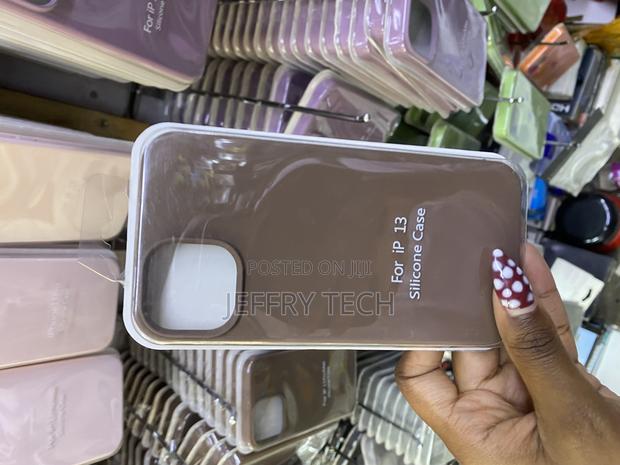 Yatwin Liquid Silicone Case for iPhone 13 With Microfiber Lining - main view