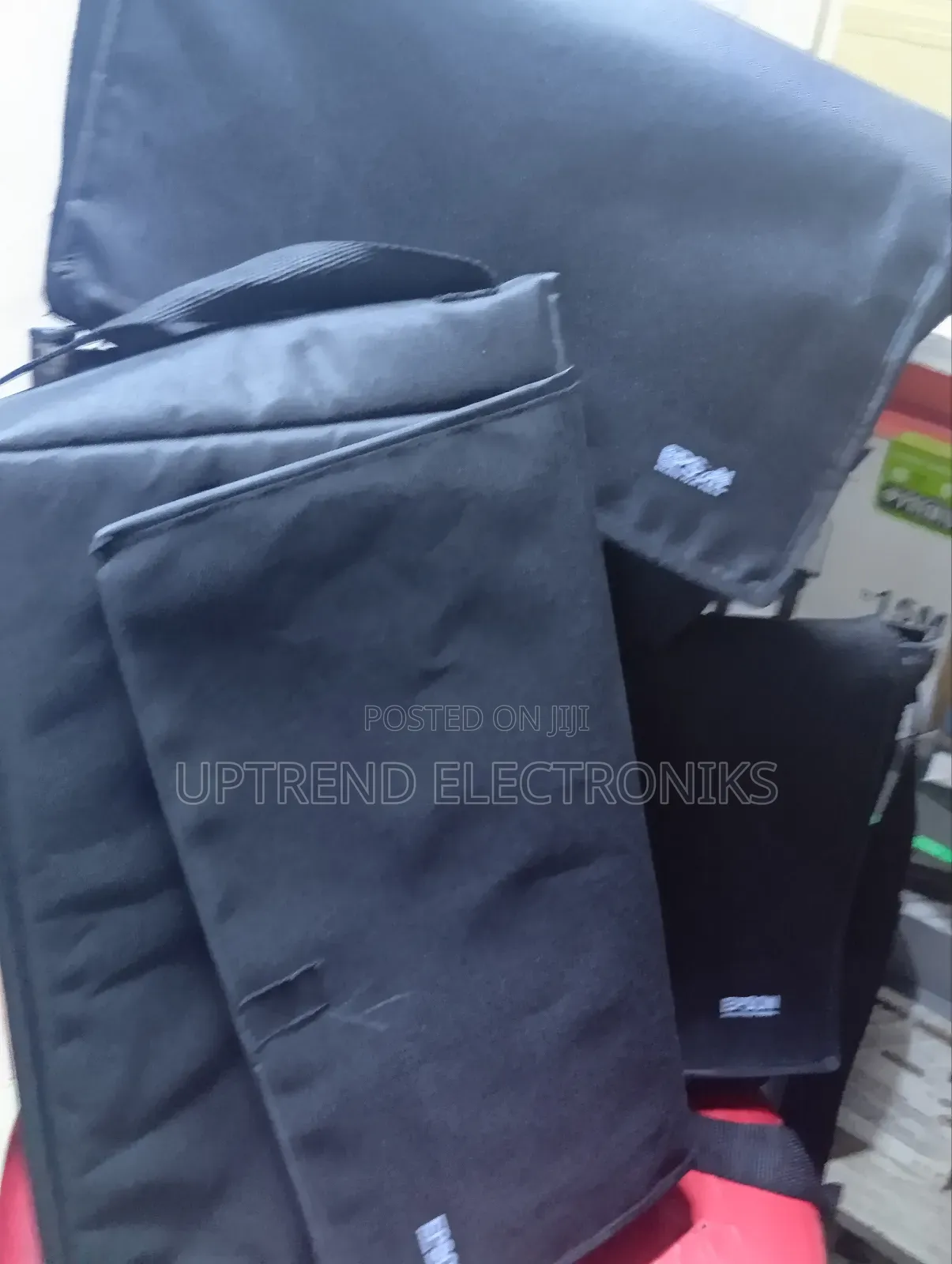 Ultra-Secure Projector Bag  – Travel-Ready Protection