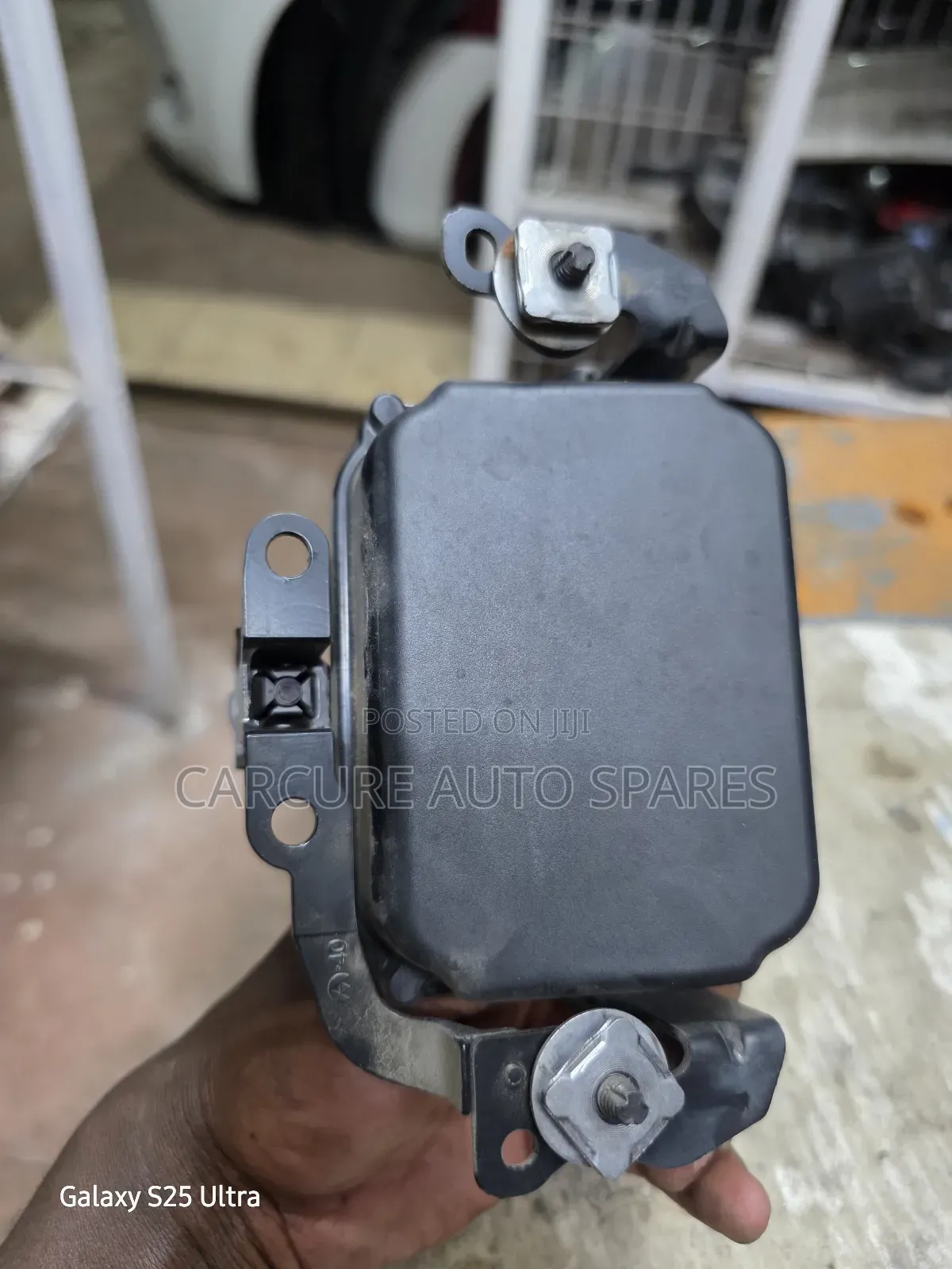 Harrier 2016 to 2020 Grill Radar Sensor