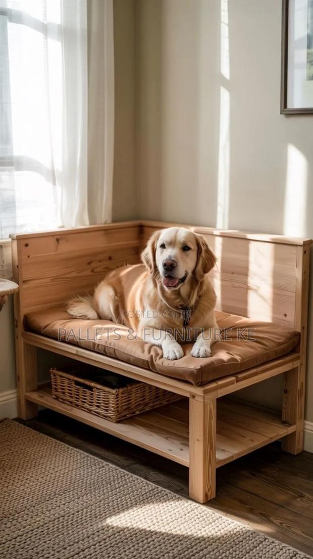 Sleepytail Sofa - main view