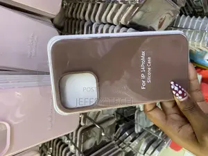 Rnarto iPhone 14 Pro Liquid Silicone Cover With Microfiber Lining