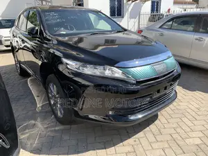 Toyota Harrier 2.0 2018 Black