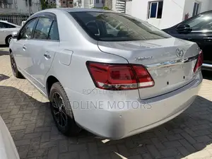 Toyota Premio 1.5 FWD 2018 Silver