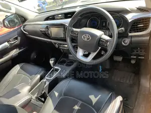 Toyota Hilux Revo Double Cab Deisel 2.4 AWD 2018 Black
