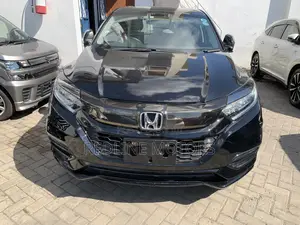 Honda Vezel 1.5 Hybrid 4WD 2018 Black