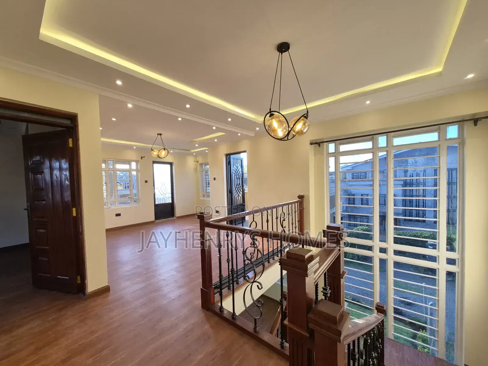 5bdrm House in Roysambu for rent