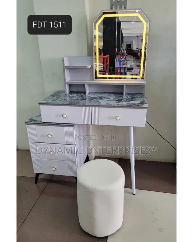 Modern Executive Big Dressing Table With Sliding Mirror - main view