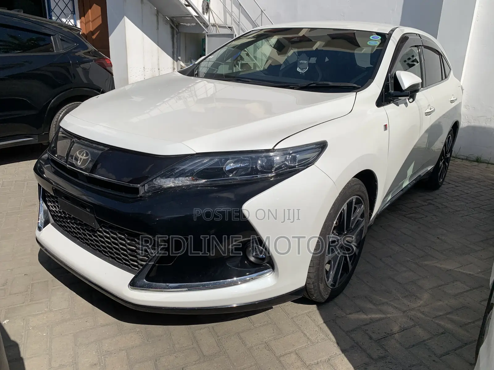 Toyota Harrier 2.0 Turbo 2018 Pearl