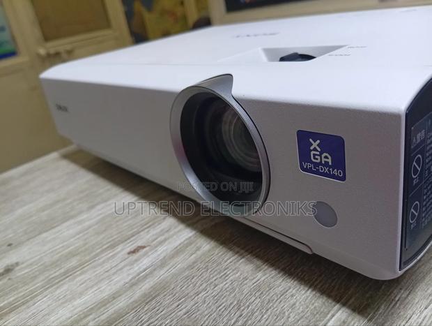  Sony Dx-X140 – Smart, Bright Reliable